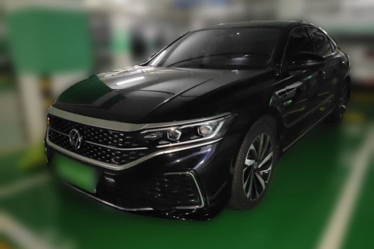 Used Volkswagen Passat 2022 330TSI Starry Luxury Edition Guazi used car, China used car export, Used car for sale, Used Volkswagen cars, Cheapest cars for sale