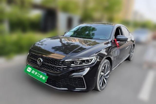 Used Volkswagen Passat 2022 330TSI Starry Luxury Edition