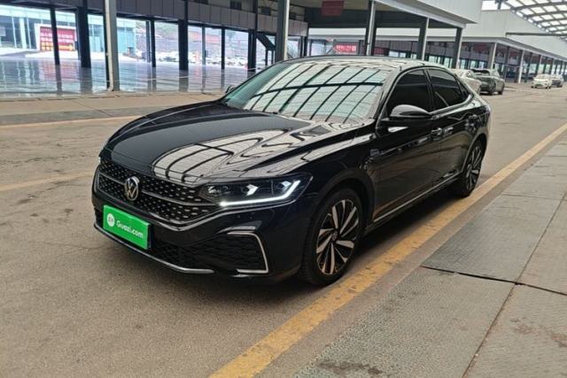Used Volkswagen Passat 2022 330TSI Starry Luxury Edition