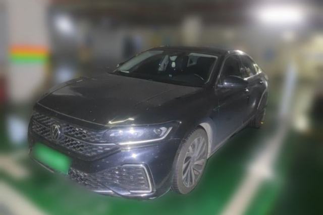 Used Volkswagen Passat 2022 330TSI Starry Luxury Edition