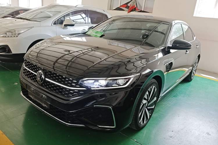 Used Volkswagen Passat 2022 330TSI Starry Luxury Edition Guazi used car, China used car export, Used car for sale, Used  cars, Cheapest cars for sale