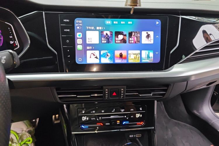 Used Volkswagen Passat 2022 330TSI Starry Luxury Edition Audio And AC Panel