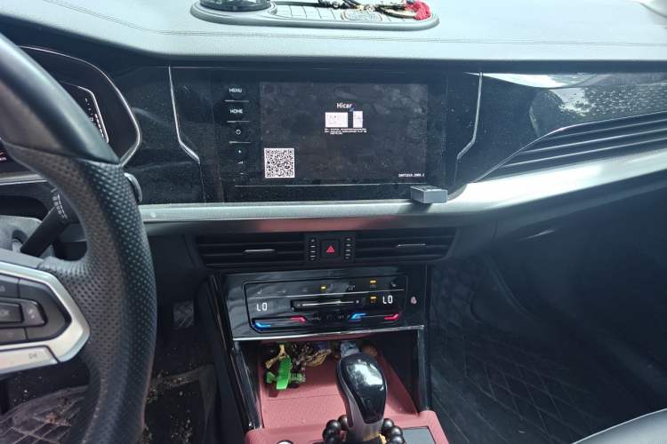 Used Volkswagen Passat 2022 330TSI Elite Edition Audio And AC Panel