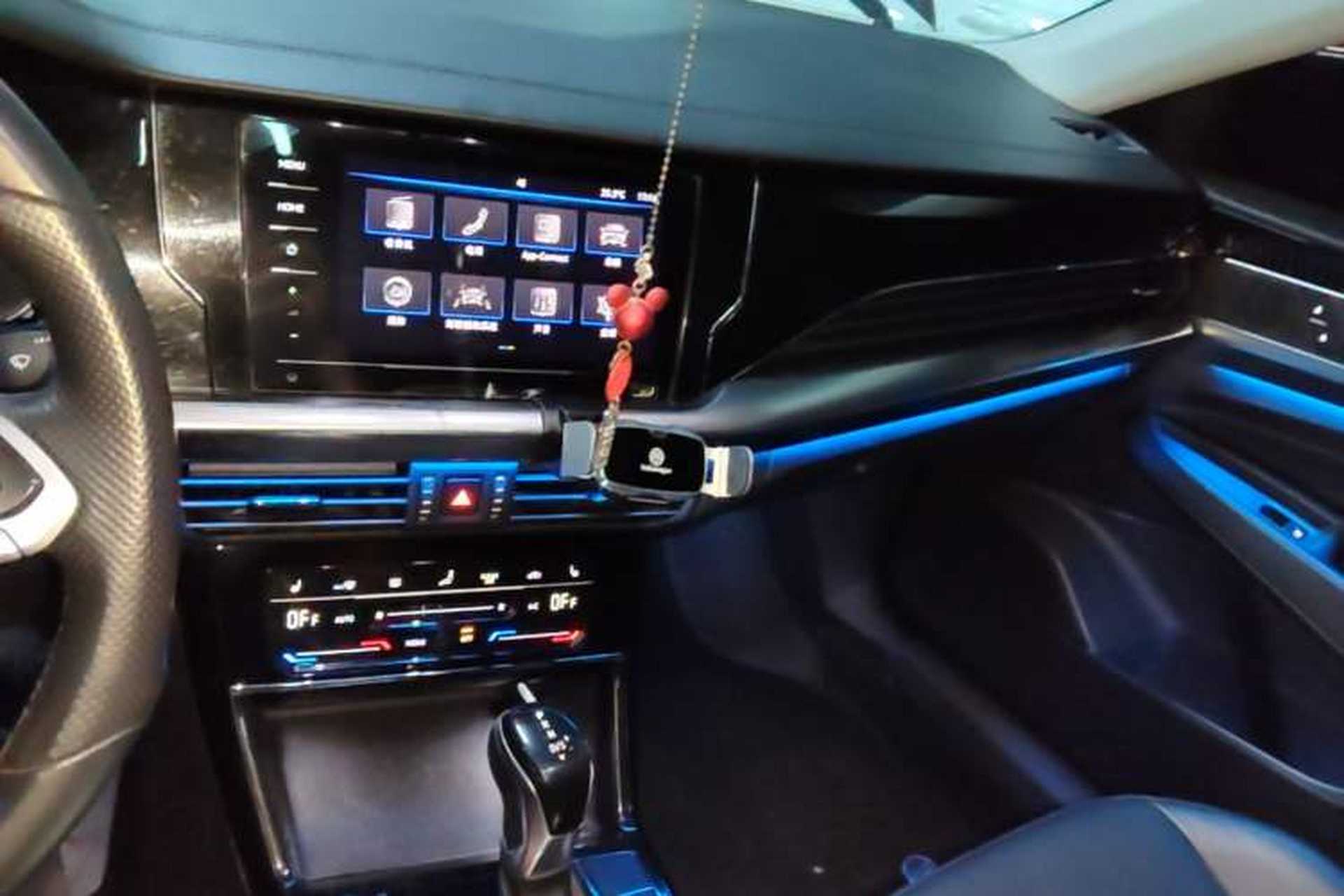 Used Volkswagen Passat 2022 330TSI Elite Edition Audio And AC Panel