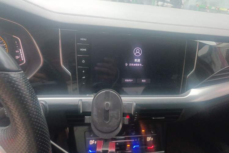 Used Volkswagen Passat 2022 330TSI Elite Edition Audio And AC Panel