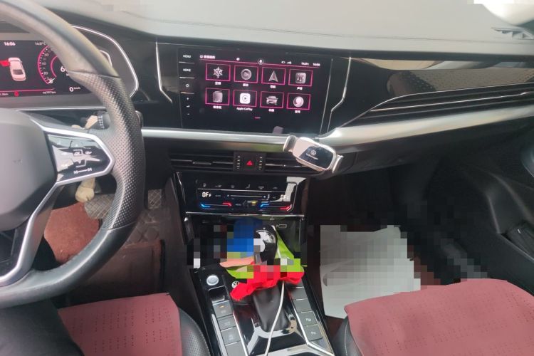Used Volkswagen Passat 2022 330TSI Luxury Edition Audio And AC Panel