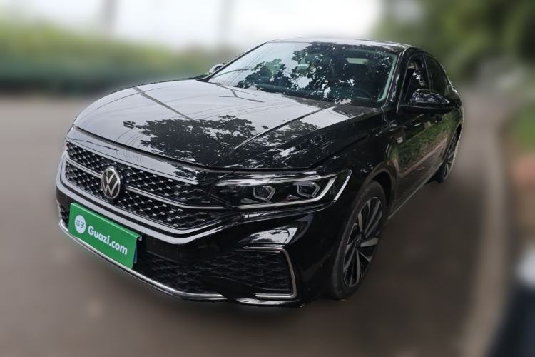 Used Volkswagen Passat 2022 330TSI Starry Luxury Edition Guazi used car, China used car export, Used car for sale, Used  cars, Cheapest cars for sale