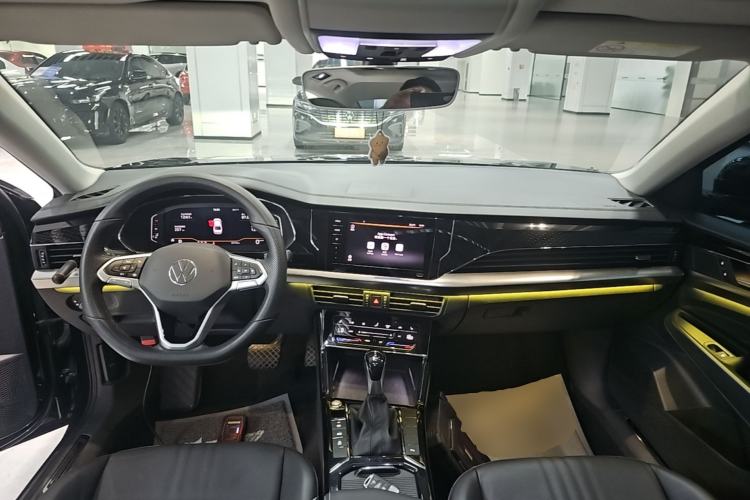 Used Volkswagen Passat 2022 330TSI Starry Elite Edition Custom Version Center Console