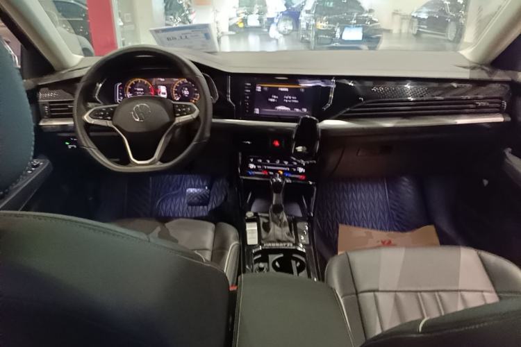 Used Volkswagen Passat 2022 330TSI Starry Elite Edition Center Console