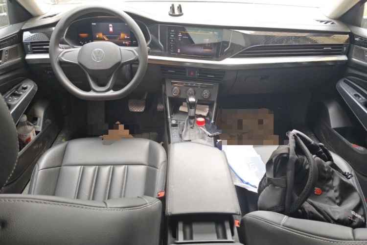 Used Volkswagen Passat 2022 280TSI Business Edition Center Console