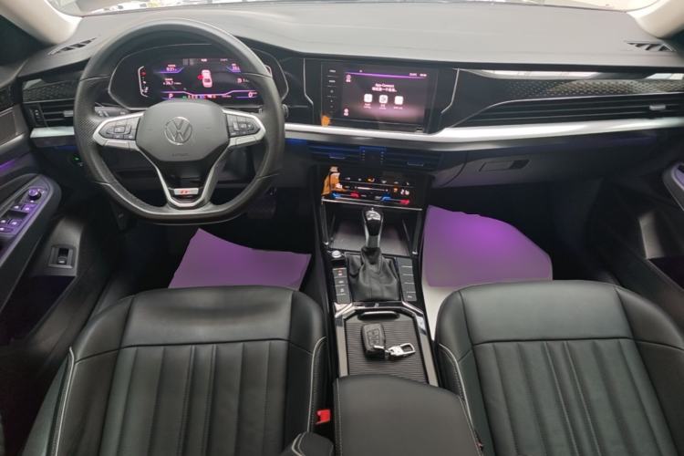 Used Volkswagen Passat 2022 330TSI Starry Elite Edition Center Console