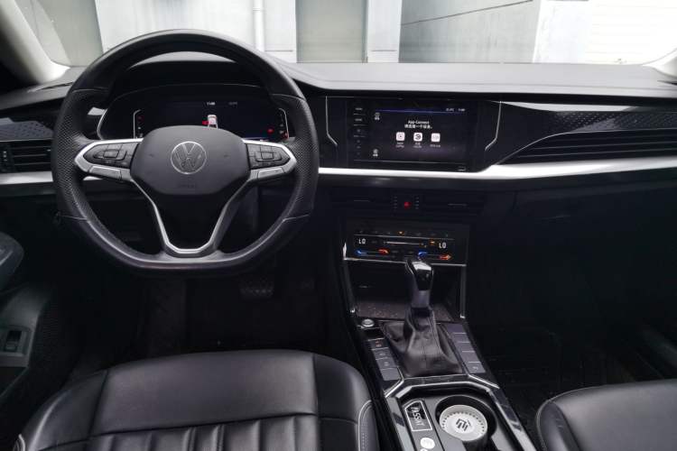 Used Volkswagen Passat 2022 330TSI Starry Elite Edition Center Console