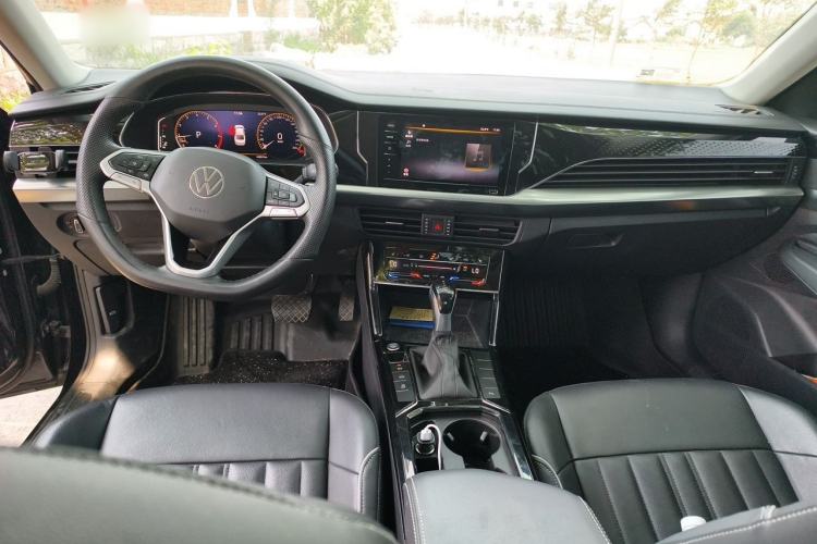 Used Volkswagen Passat 2022 330TSI Starry Elite Edition Center Console