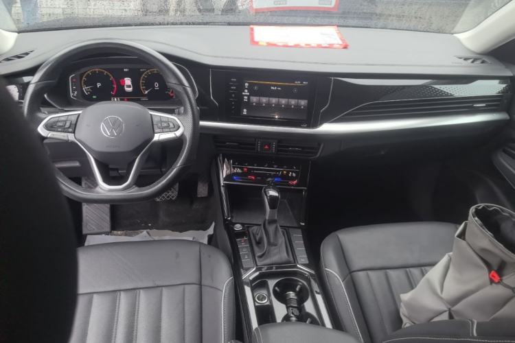 Used Volkswagen Passat 2022 330TSI Starry Elite Edition Center Console