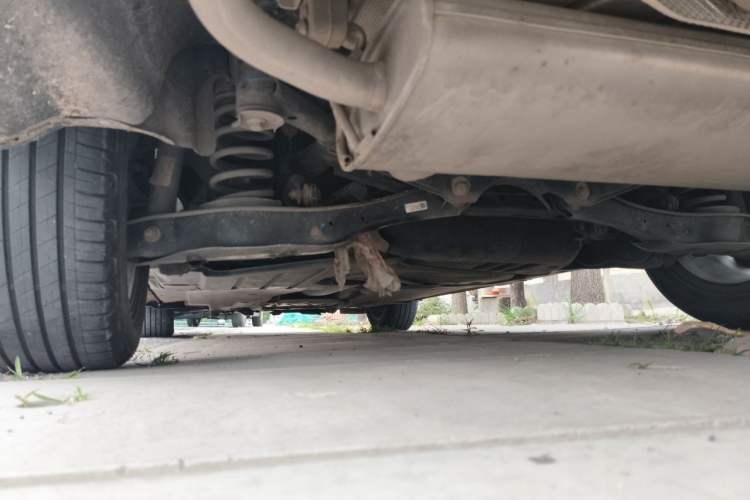 Used Volkswagen Passat 2022 330TSI Elite Edition Chassis Rear Left