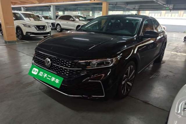 Used Volkswagen Passat 2022 330TSI Starry Luxury Edition