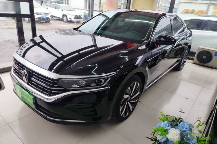 Used Volkswagen Passat 2022 330TSI Luxury Edition Guazi used car, China used car export, Used car for sale, Used Volkswagen cars, Cheapest cars for sale