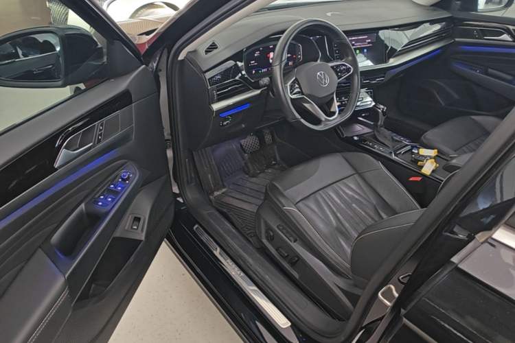Used Volkswagen Passat 2022 330TSI Starry Luxury Edition Driver Seat