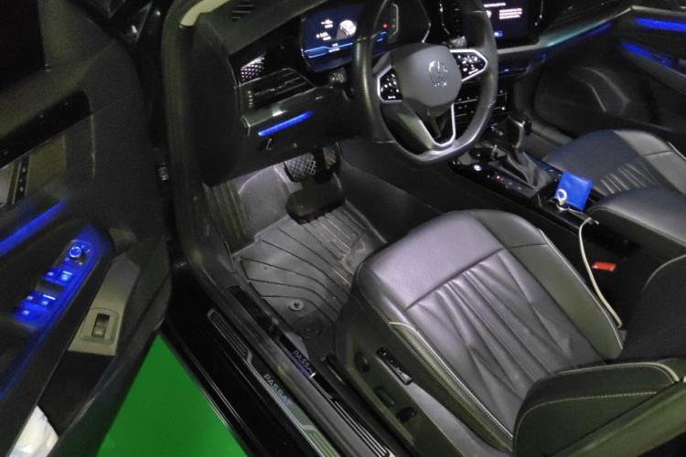 Used Volkswagen Passat 2022 330TSI Starry Luxury Edition Driver Seat