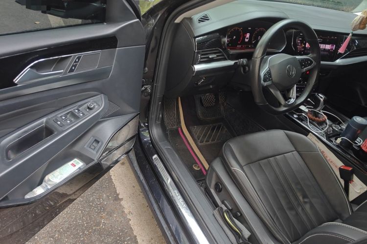 Used Volkswagen Passat 2022 330TSI Elite Edition Driver Seat