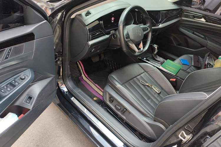 Used Volkswagen Passat 2022 330TSI Starry Elite Edition Driver Seat