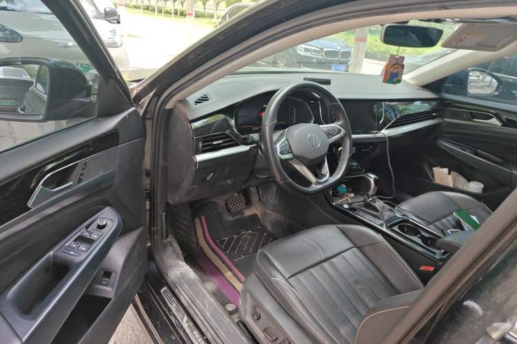 Used Volkswagen Passat 2022 330TSI Starry Elite Edition Driver Seat