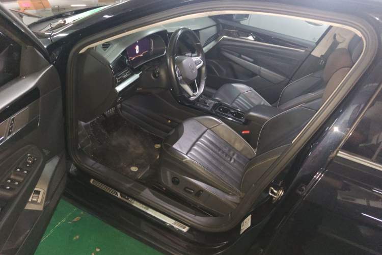 Used Volkswagen Passat 2022 330TSI Elite Edition Driver Seat
