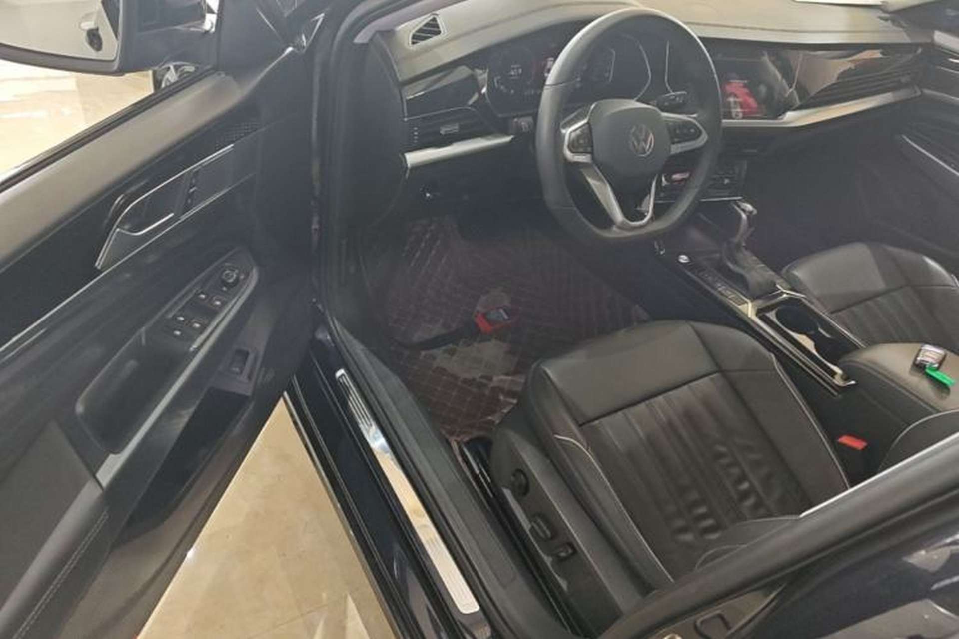 Used Volkswagen Passat 2022 330TSI Elite Edition Driver Seat