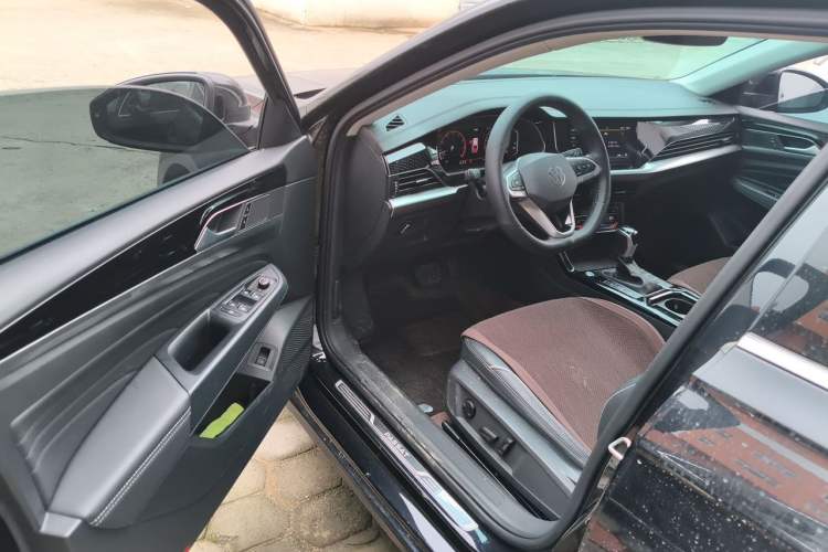 Used Volkswagen Passat 2022 330TSI Starry Elite Edition Driver Seat