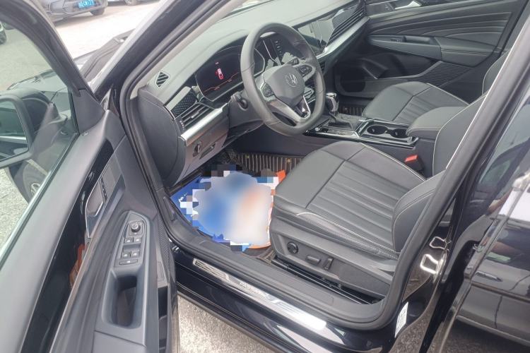 Used Volkswagen Passat 2022 330TSI Elite Edition Driver Seat