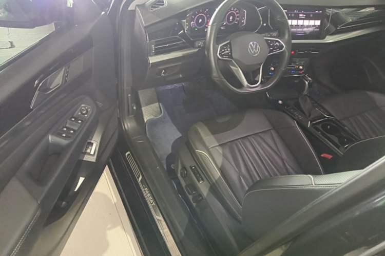 Used Volkswagen Passat 2022 330TSI Starry Luxury Edition Driver Seat