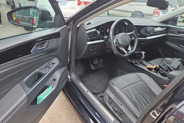 Used Volkswagen Passat 2022 330TSI Starry Luxury Edition Driver Seat
