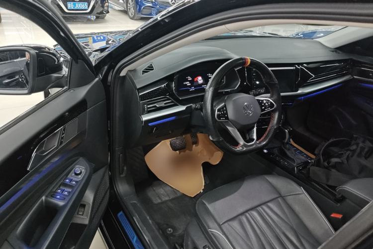 Used Volkswagen Passat 2022 330TSI Starry Luxury Edition Driver Seat