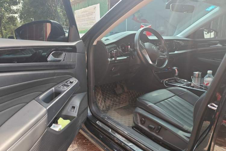 Used Volkswagen Passat 2022 330TSI Starry Elite Edition Driver Seat