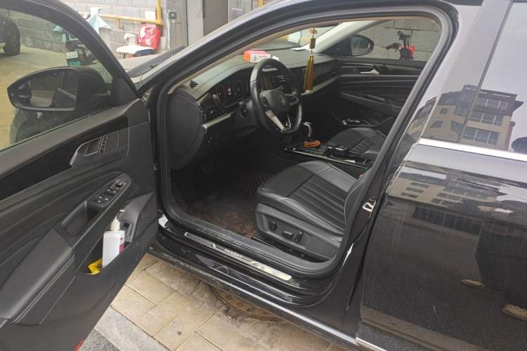 Used Volkswagen Passat 2022 330TSI Starry Elite Edition Driver Seat