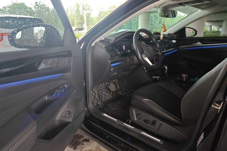 Used Volkswagen Passat 2022 330TSI Starry Luxury Edition Driver Seat
