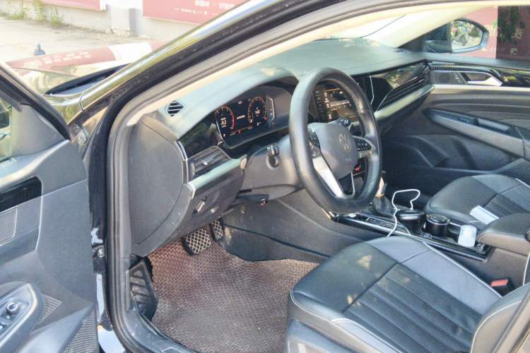 Used Volkswagen Passat 2022 330TSI Elite Edition Driver Seat