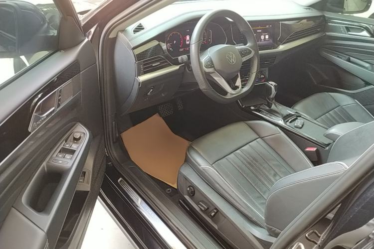 Used Volkswagen Passat 2022 330TSI Elite Edition Driver Seat