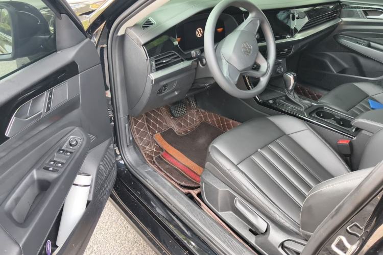 Used Volkswagen Passat 2022 280TSI Business Edition Driver Seat