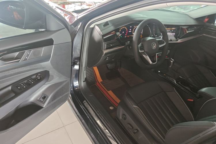 Used Volkswagen Passat 2022 330TSI Elite Edition Custom Version Driver Seat