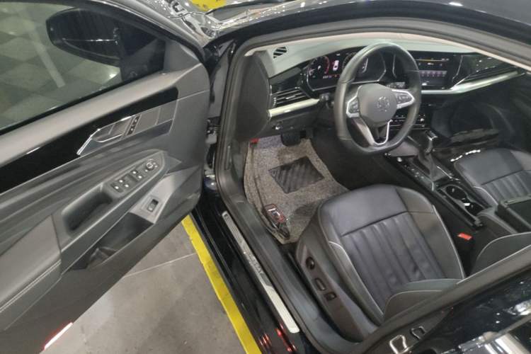 Used Volkswagen Passat 2022 330TSI Elite Edition Driver Seat