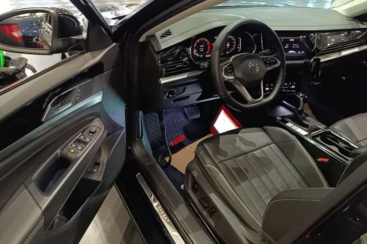 Used Volkswagen Passat 2022 330TSI Starry Elite Edition Driver Seat