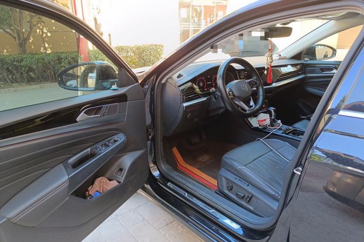 Used Volkswagen Passat 2022 330TSI Starry Luxury Edition Driver Seat