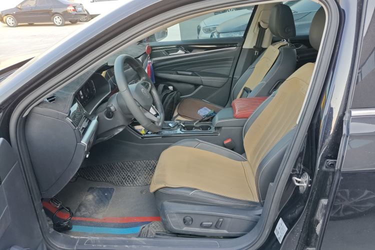 Used Volkswagen Passat 2022 330TSI Starry Elite Edition Driver Seat
