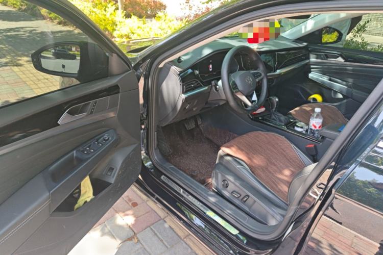 Used Volkswagen Passat 2022 330TSI Elite Edition Driver Seat