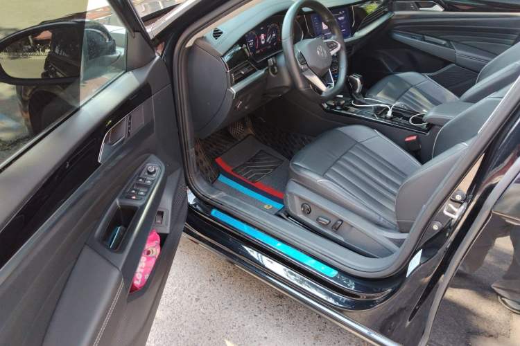 Used Volkswagen Passat 2022 330TSI Starry Elite Edition Driver Seat