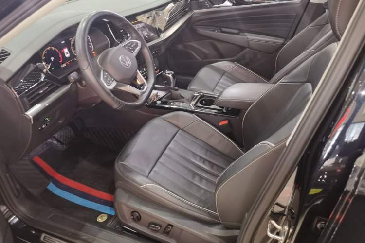Used Volkswagen Passat 2022 330TSI Starry Elite Edition Driver Seat