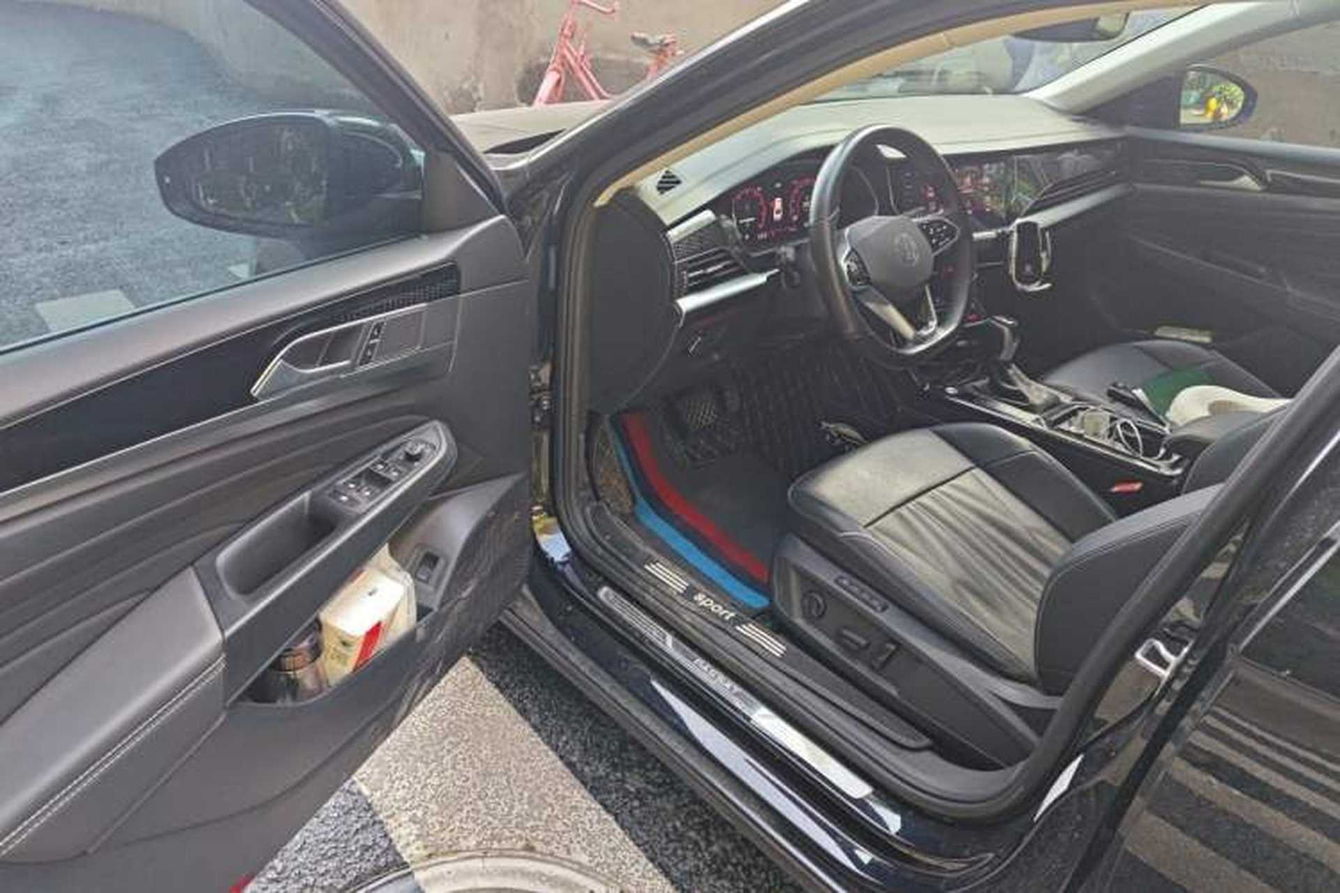 Used Volkswagen Passat 2022 330TSI Starry Luxury Edition Driver Seat