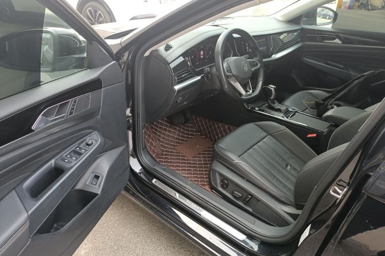 Used Volkswagen Passat 2022 330TSI Starry Elite Edition Driver Seat