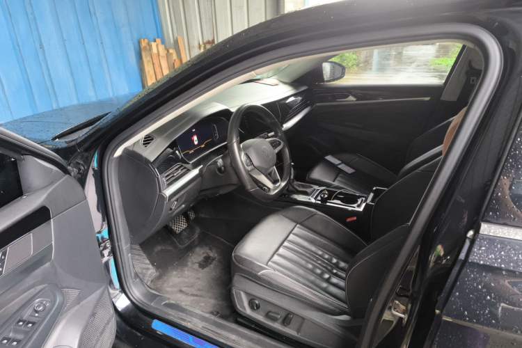 Used Volkswagen Passat 2022 330TSI Elite Edition Driver Seat